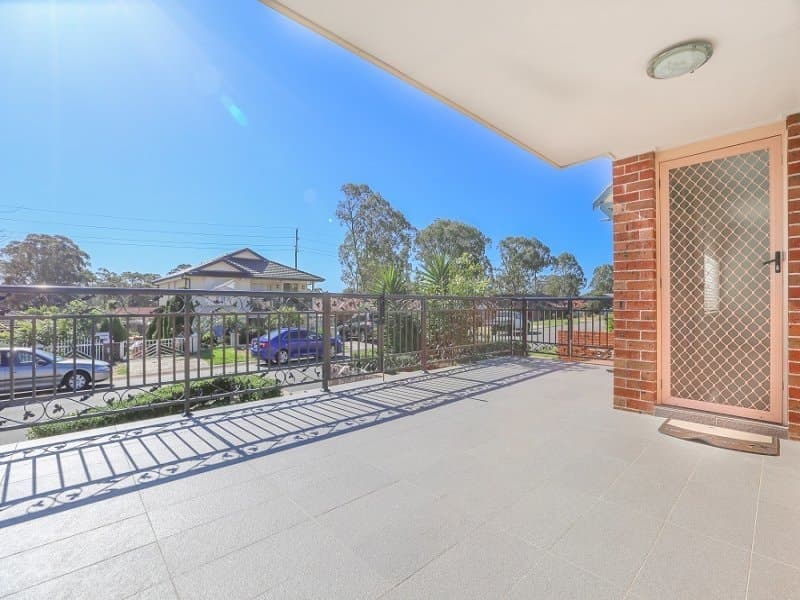 1 Gardenia Place, MACQUARIE FIELDS, NSW 2564, Macquarie Fields - Thumbnail 3