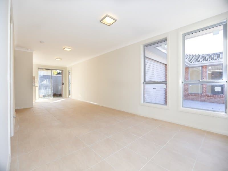8/186 Queen Street, Campbelltown, NSW, 2560, Macquarie Fields - Thumbnail 3