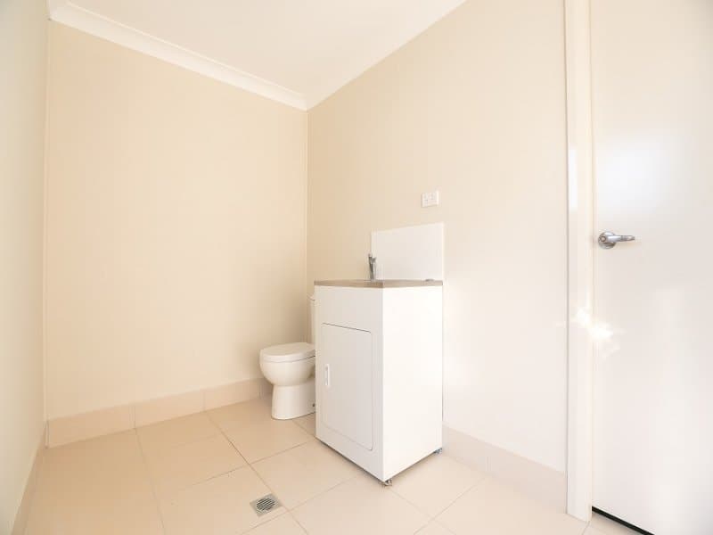 8/186 Queen Street, Campbelltown, NSW, 2560, Macquarie Fields - Thumbnail 8