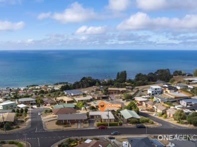9 Hales Street, Penguin, Penguin - Image 1