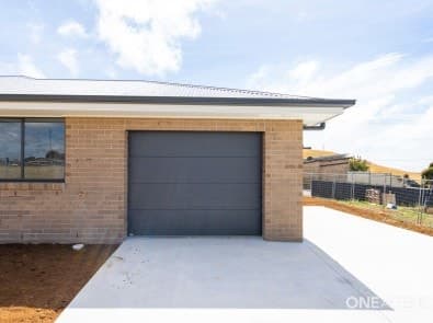 2 Russell Place, Downlands, Downlands - Thumbnail 3