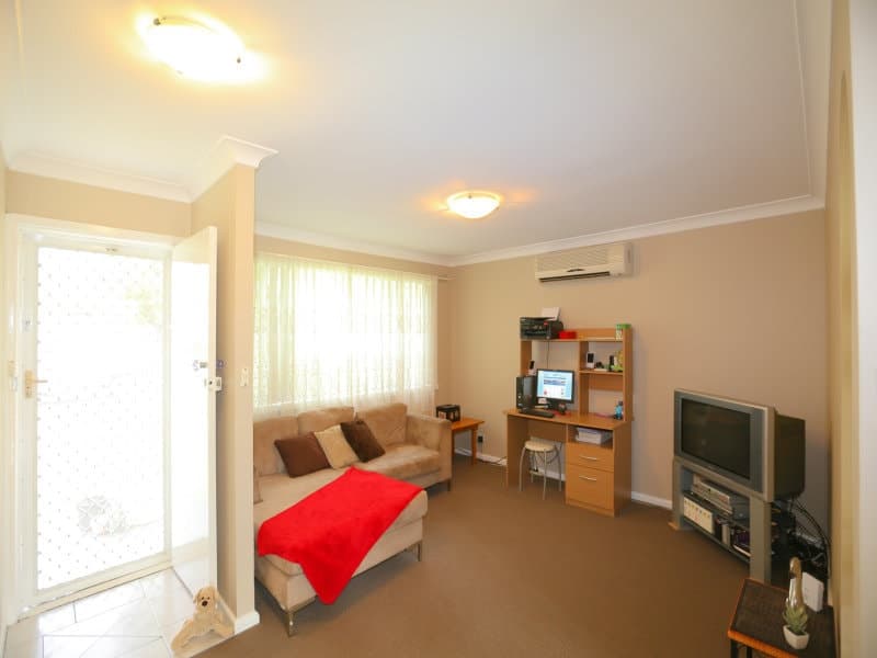 8/186 Queen Street, Campbelltown, NSW, 2560, Macquarie Fields - Thumbnail 2