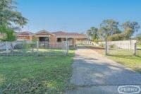 1 Parilla Court, Greenfields, Greenfields - Thumbnail 2