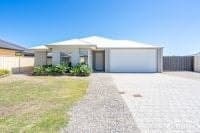 10 Anglesea Way, Madora Bay, Madora Bay - Thumbnail 3
