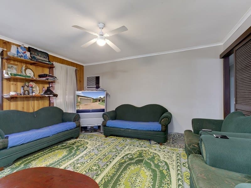 6 Pickett Avenue, MINTO, NSW 2566, Minto - Thumbnail 3