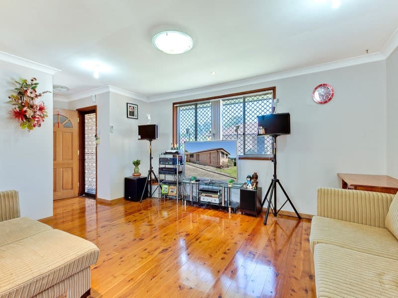 1/5-7 Foreman Street, GLENFIELD, NSW 2167, Glenfield - Thumbnail 2