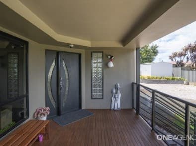 63 Lyons Street, SOMERSET, Somerset - Image 1