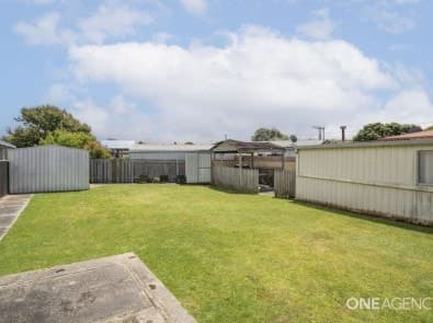 1 Raglan Street, SOMERSET, Somerset - Thumbnail 4