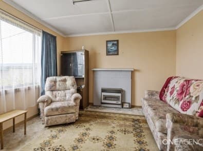10 Sampson Street, HILLCREST, Hillcrest - Thumbnail 3