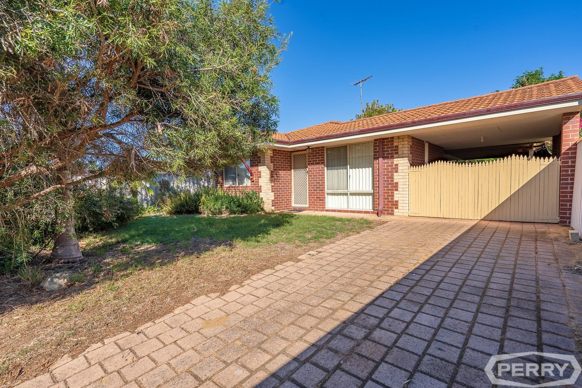 B/1 Elegant Drive, Greenfields, Greenfields - Thumbnail 2