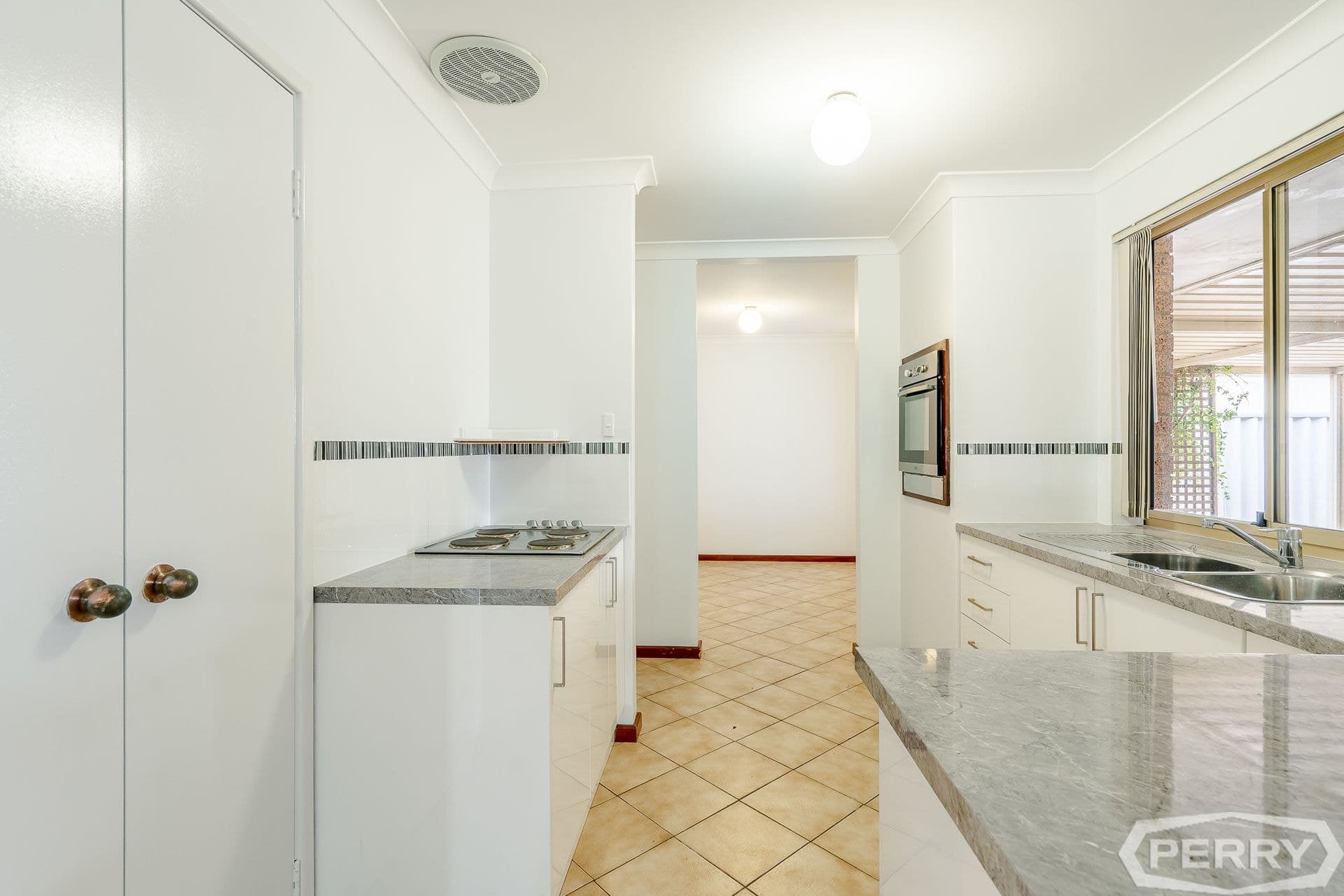 10 Windsor Way, Falcon, Falcon - Thumbnail 8