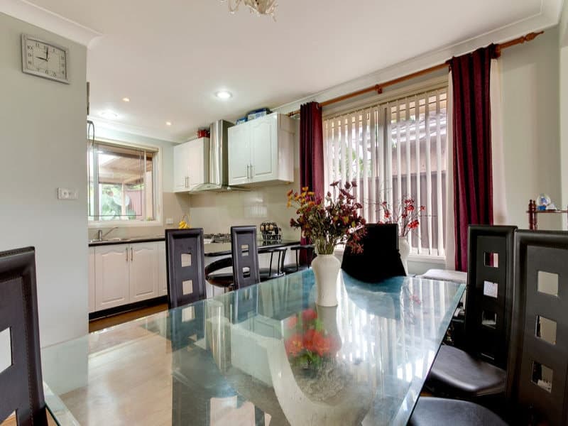 8 Gentian Avenue, MACQUARIE FIELDS, NSW 2564, Macquarie Fields - Thumbnail 3