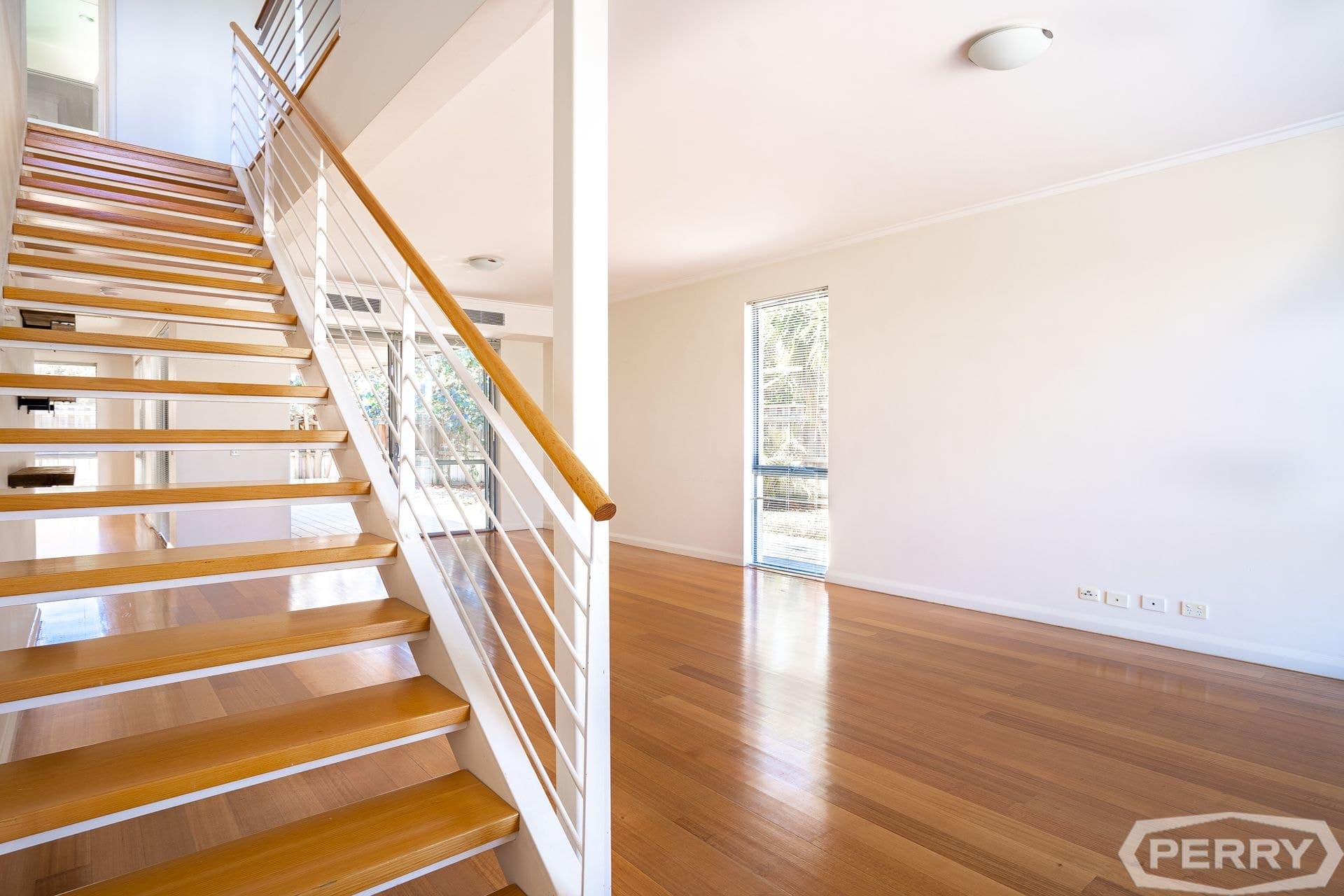 59 Portrush Parade, Meadow Springs, Meadow Springs - Thumbnail 3