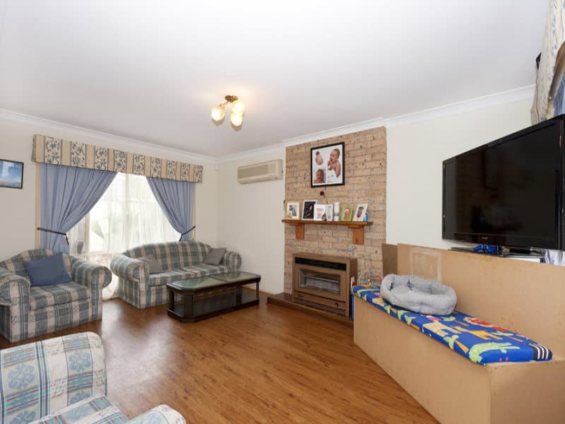 8/186 Queen Street, Campbelltown, NSW, 2560, Macquarie Fields - Thumbnail 2