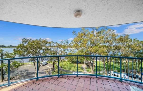 Under Contract, Tender, Tender - Image 1