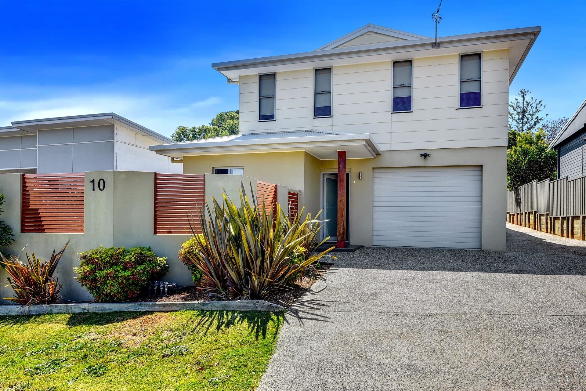 1/10 Anne Street Port Macquarie NSW, Port Macquarie - Thumbnail 2