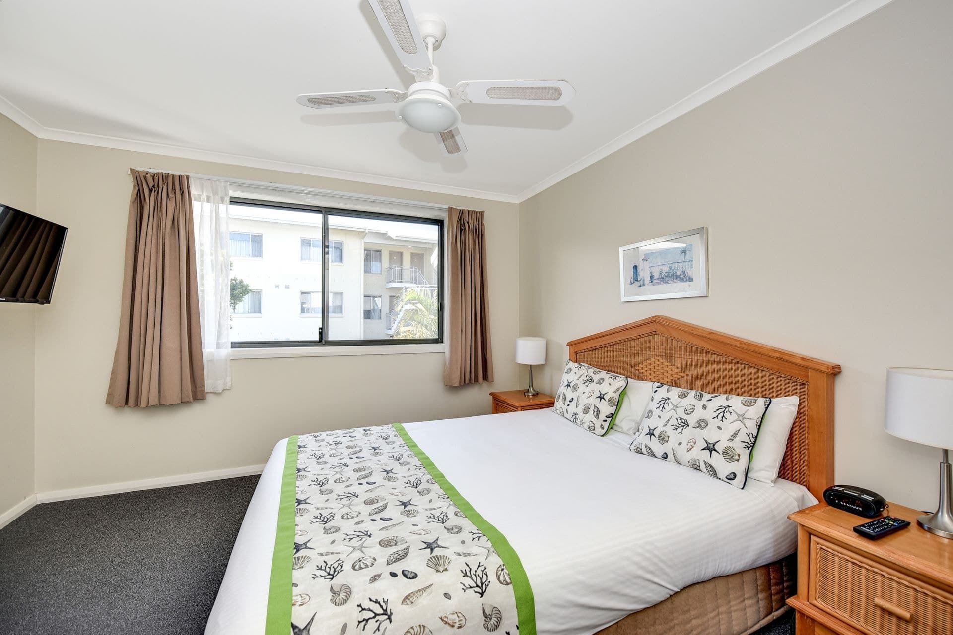 216/68 Pacific Drive Port Macquarie NSW, Port Macquarie - Thumbnail 6