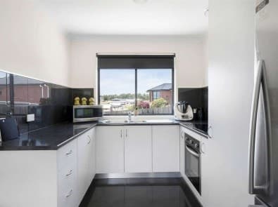 1/8 Hales Street, PENGUIN, Penguin - Thumbnail 3
