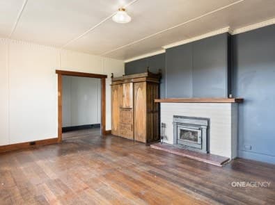 16 Rougemont Street, Stanley, Stanley - Thumbnail 4
