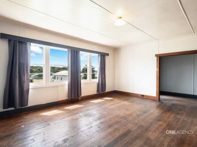 16 Rougemont Street, Stanley, Stanley - Thumbnail 5