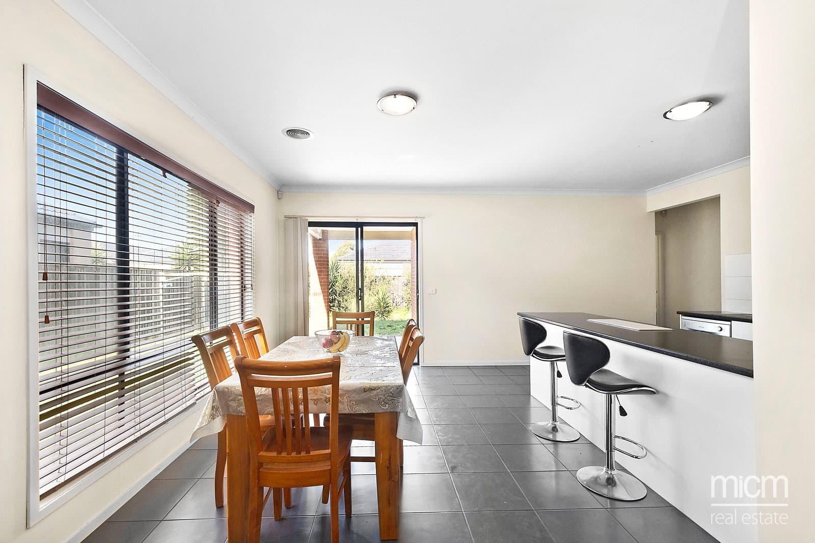 2 Stannifer Street
                                    Sold, Tarneit - Thumbnail 5