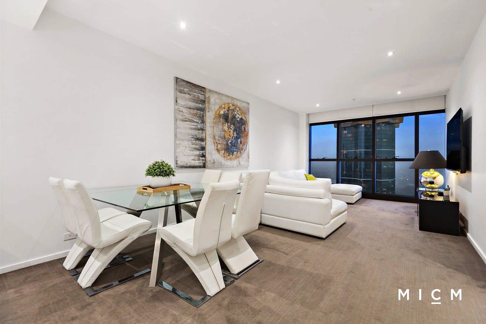 5208/35 Queensbridge Street
                                    Sold, Southbank - Thumbnail 2