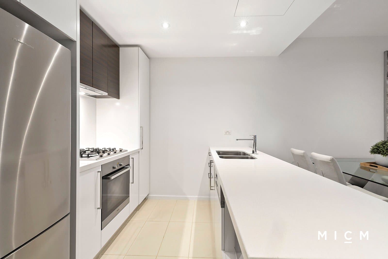 5208/35 Queensbridge Street
                                    Sold, Southbank - Thumbnail 4