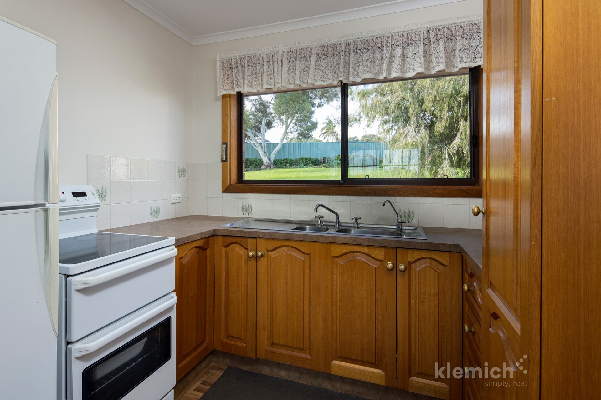 152 The Cove Road, Hallett Cove, Hallett Cove - Thumbnail 5