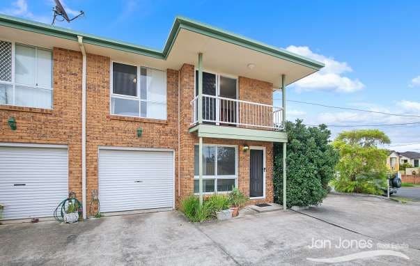 1, Woody Point - Image 1