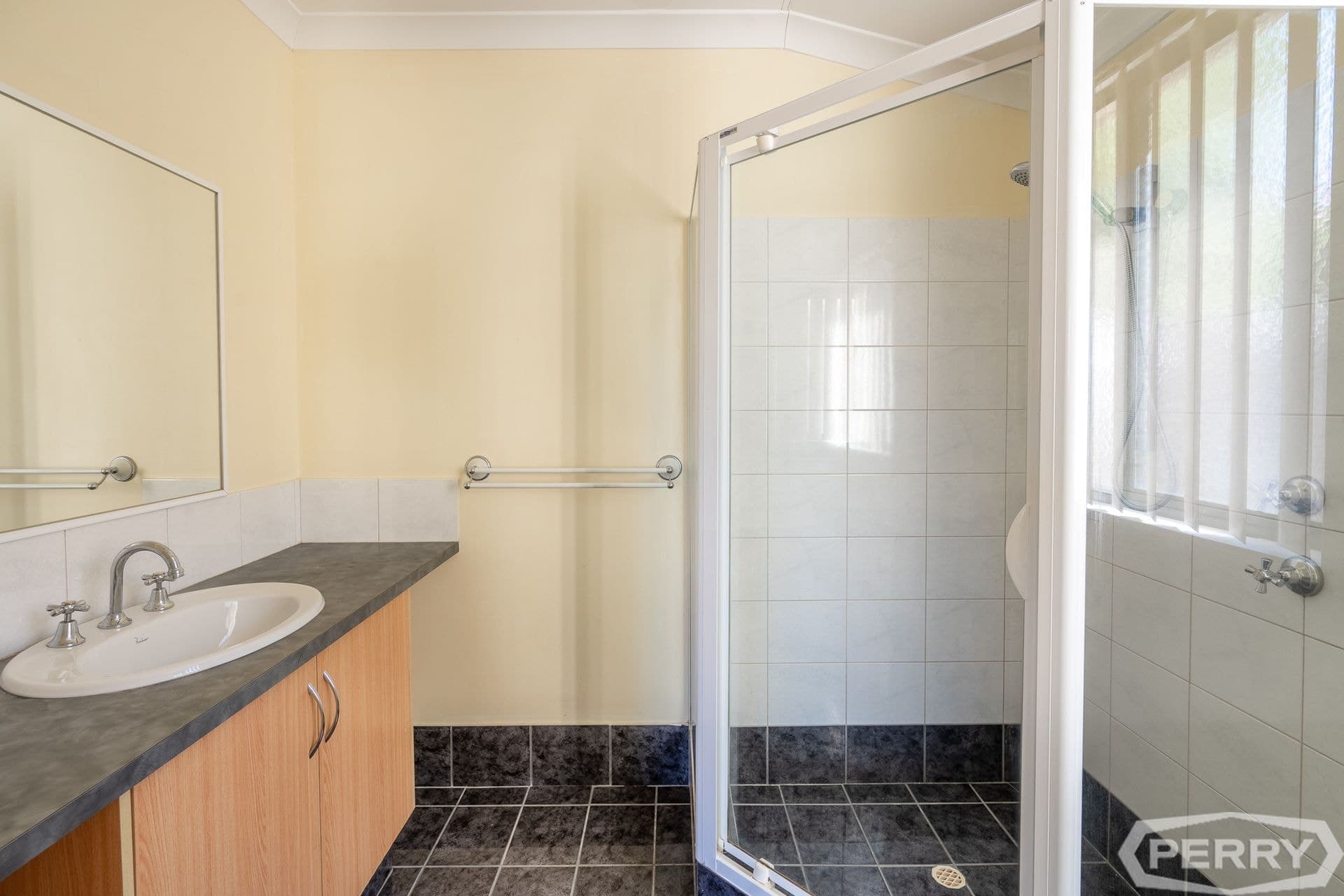 18 Aldenham Heights Halls Head WA, Halls Head - Thumbnail 5