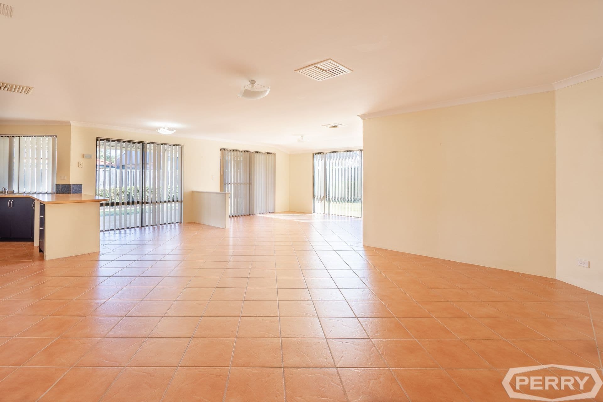 18 Aldenham Heights Halls Head WA, Halls Head - Thumbnail 6