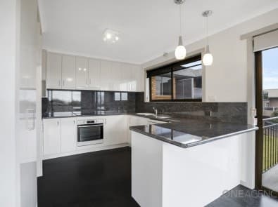 2/9 Fleming Court, Burnie, Burnie - Thumbnail 3