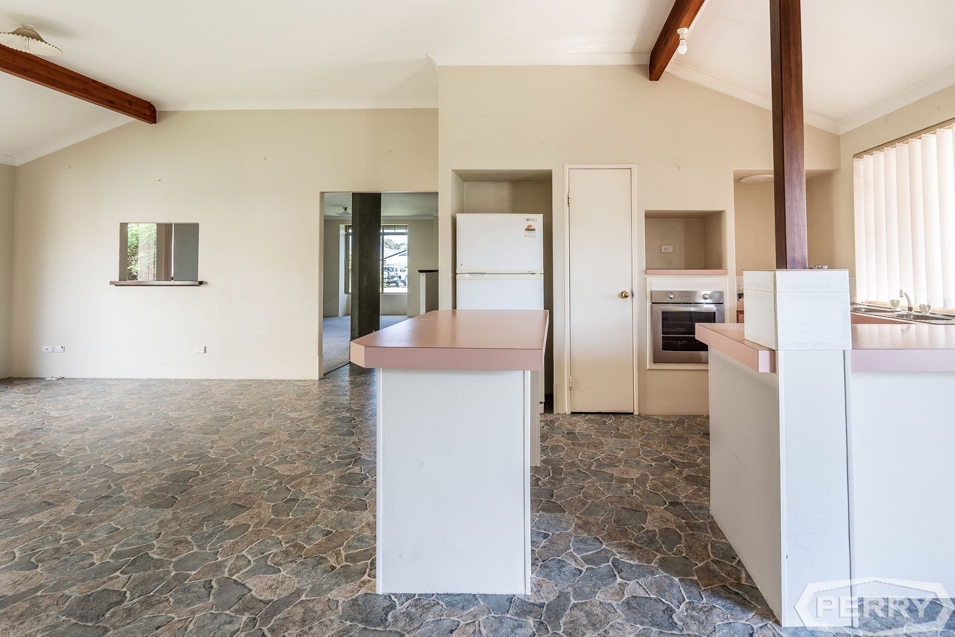 3 Vermont Avenue, Meadow Springs, Meadow Springs - Thumbnail 5