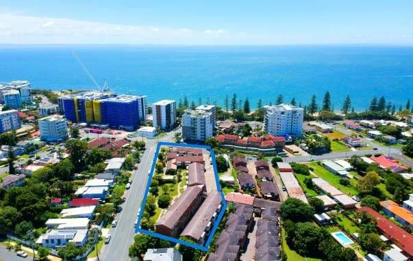 27/7 Sydney Street, Redcliffe - Image 1