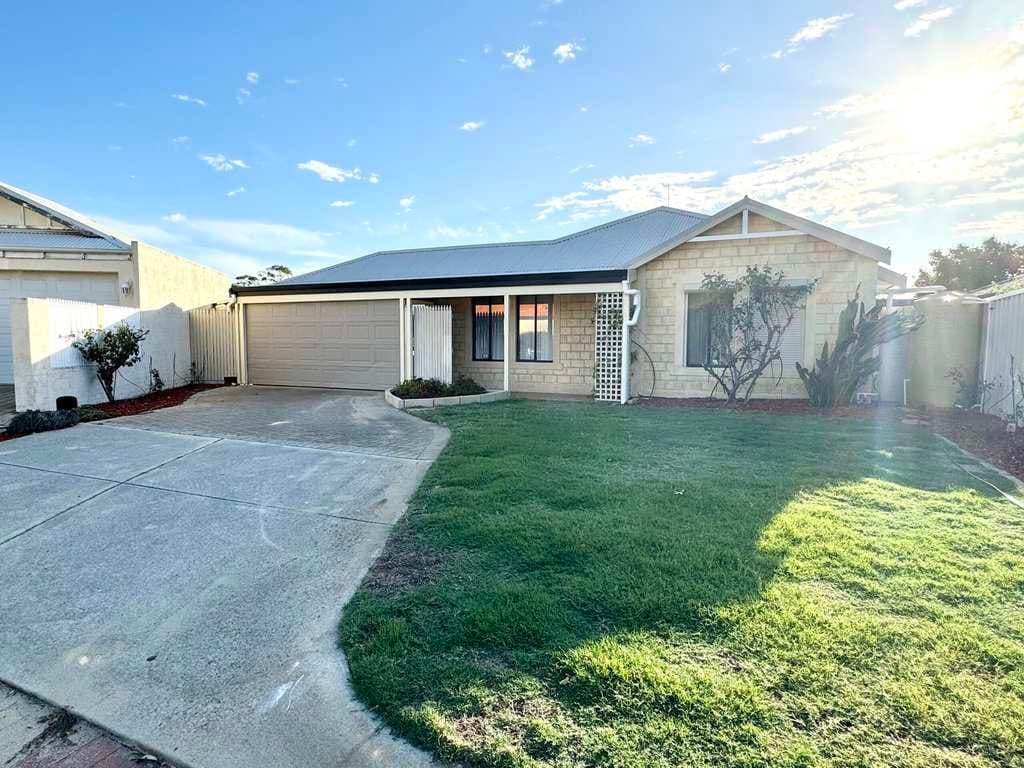 20 McWhae Gardens Bayswater WA 6053 – 4 Bedrooms 2 Baths, Bayswater Wa 6053 – 4 Bedrooms 2 Baths - Image 1