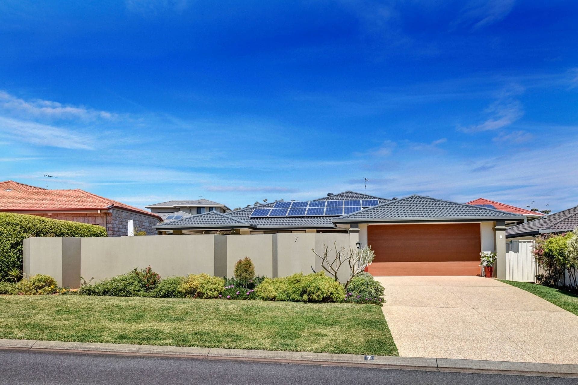 7 Chrysoberyl Court Port Macquarie NSW, Port Macquarie - Image 1