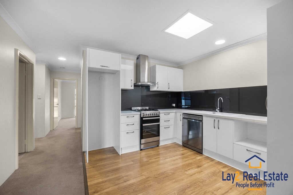 73/87 Leake Street BAYSWATER Street-Front Villa in Over-55s Complex, -Front Villa In Over-55s Complex - Thumbnail 7