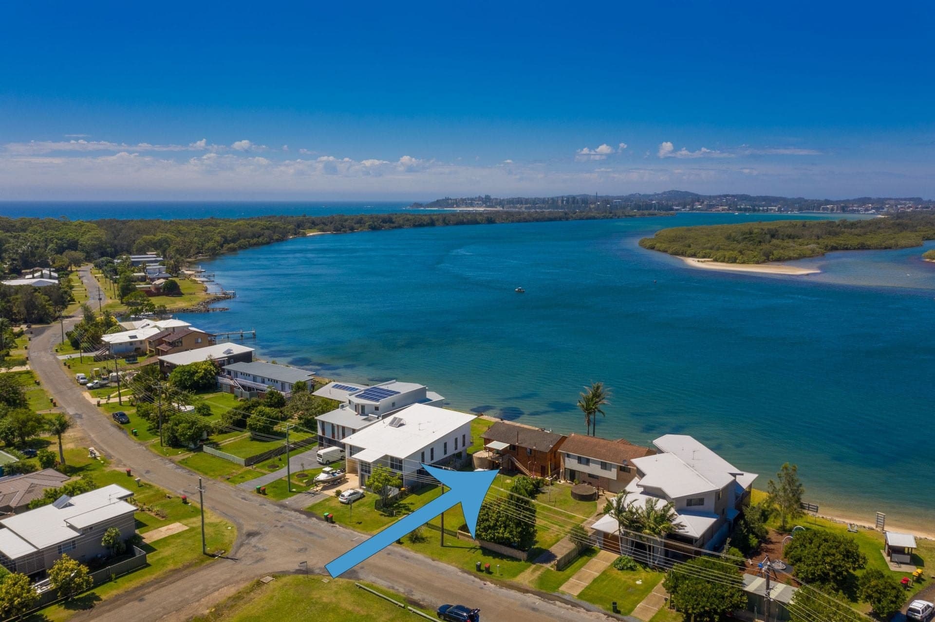 8 North Shore Drive Port Macquarie NSW, Port Macquarie - Thumbnail 2