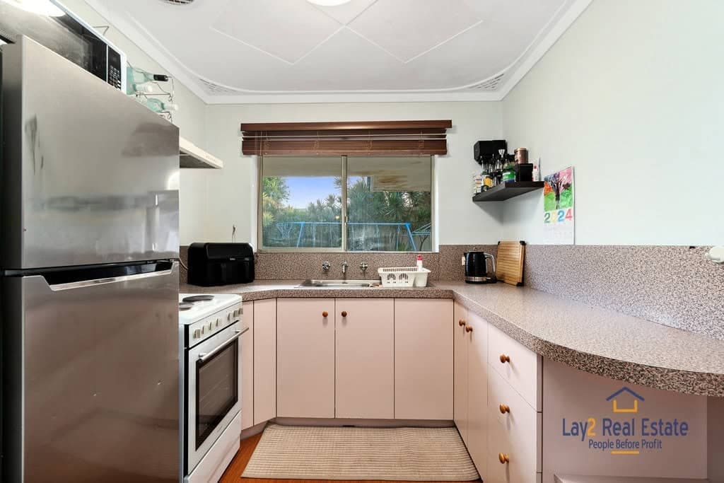 327 Beechboro Road North, Morley WA 6062 2 Bed Duplex SOLD, Morley - Thumbnail 8