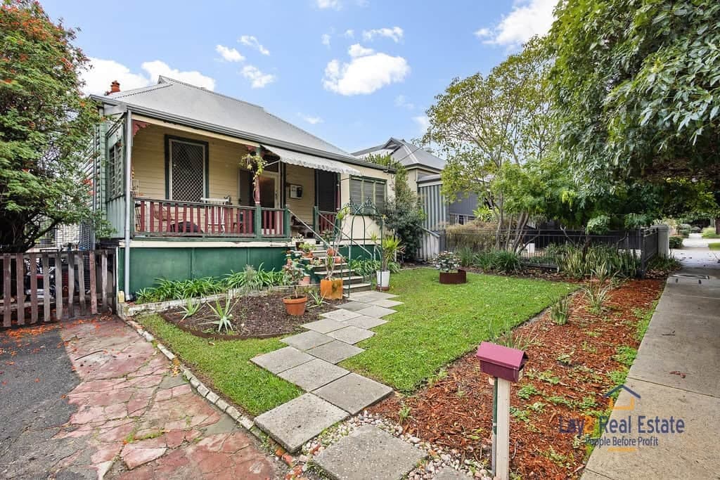 22 Arundel Street Bayswater WA. (SOLD) Early 1900’s Home on 739m2 Block., Bayswater Wa. (Sold) Early 1900’S Home On 739m2 Block. - Image 1