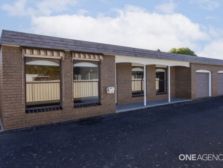 3/22 West Jenner Street, Wynyard - Image 1