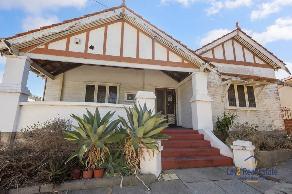 399 Guildford Road Bayswater WA 6053 – 1933 Built Brick Character in Totally Original Condition., Bayswater Wa 6053 – 1933 Built Brick Character In Totally Original Condition. - Image 1