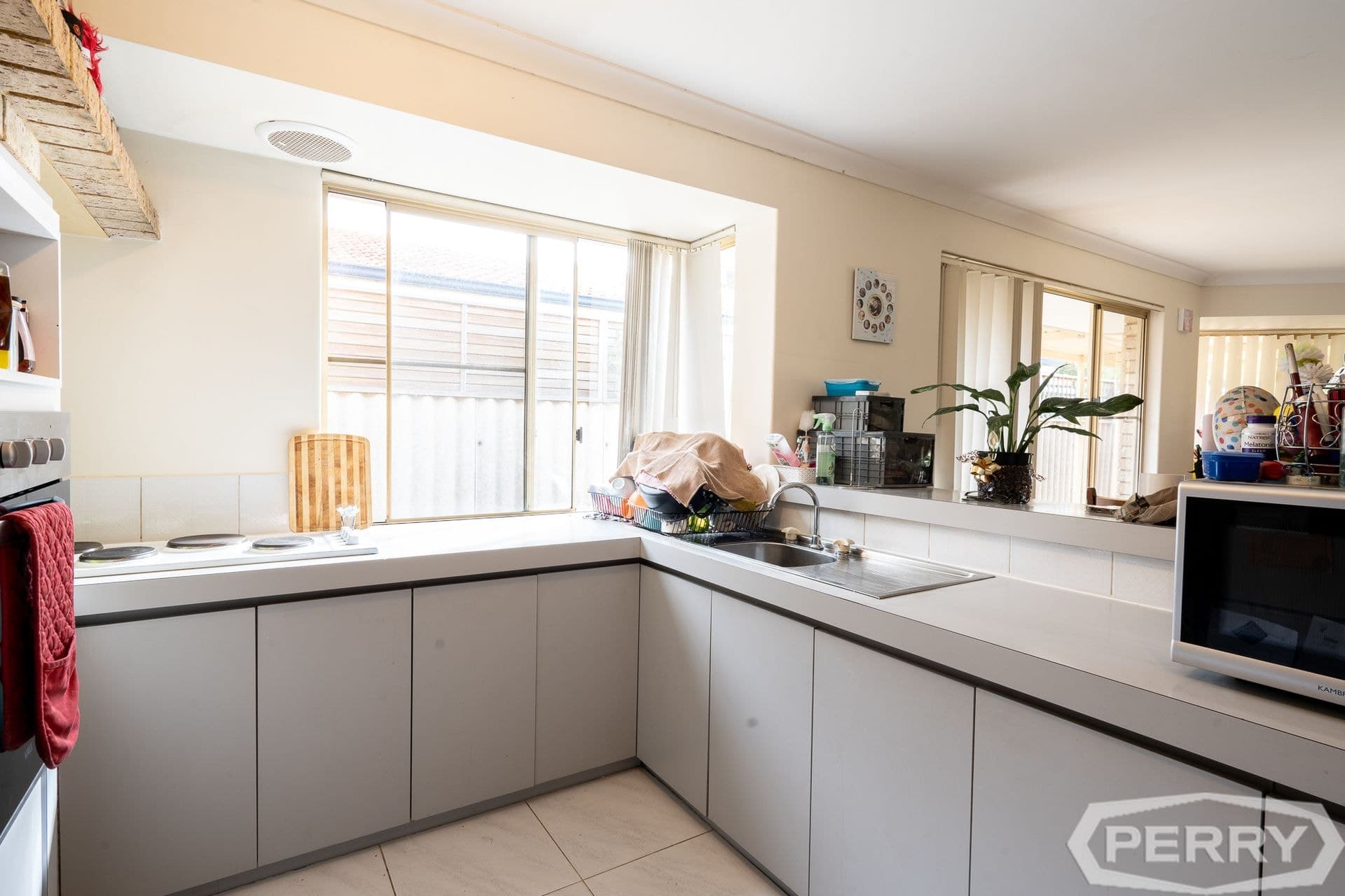 7 Leyburn Drive, Halls Head, Halls Head - Thumbnail 5