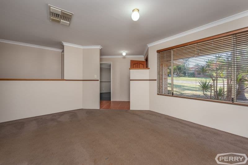 18 Rosebud Place, Halls Head, Halls Head - Thumbnail 4