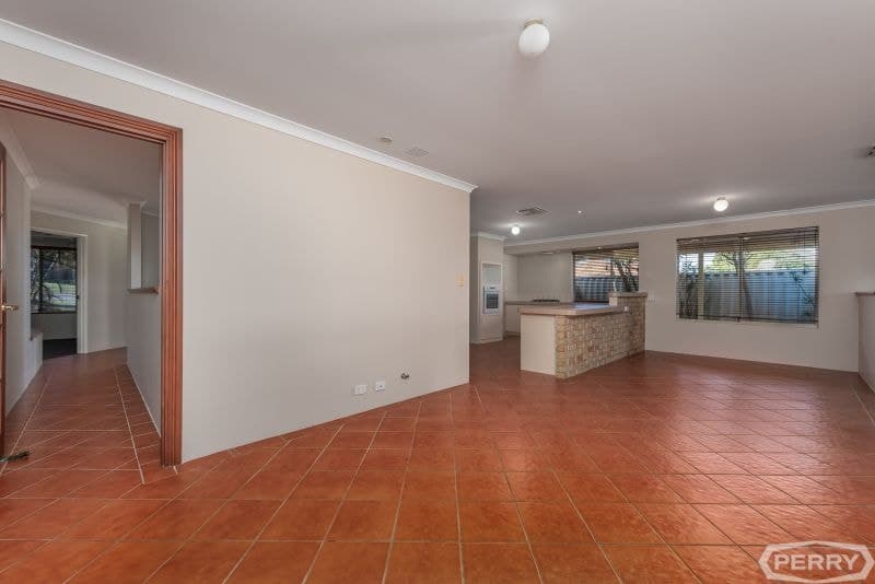 18 Rosebud Place, Halls Head, Halls Head - Thumbnail 5