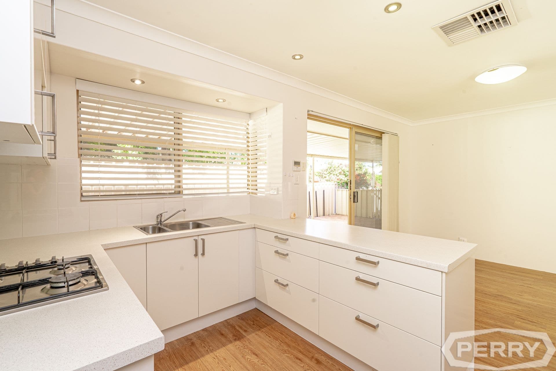 50B Melaleuca Terrace, Halls Head, Halls Head - Thumbnail 8