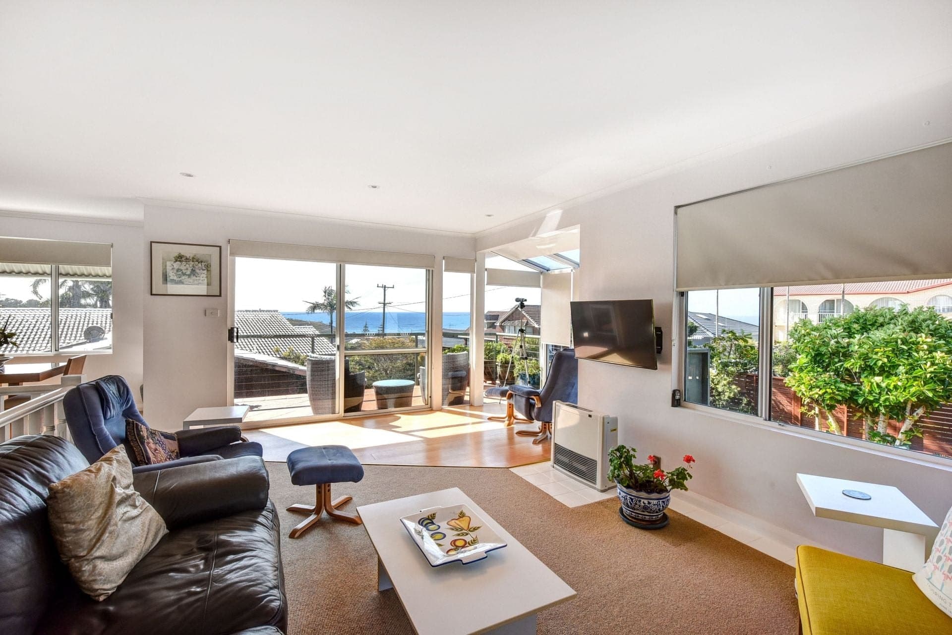 15 Dent Crescent Port Macquarie NSW, Port Macquarie - Thumbnail 2