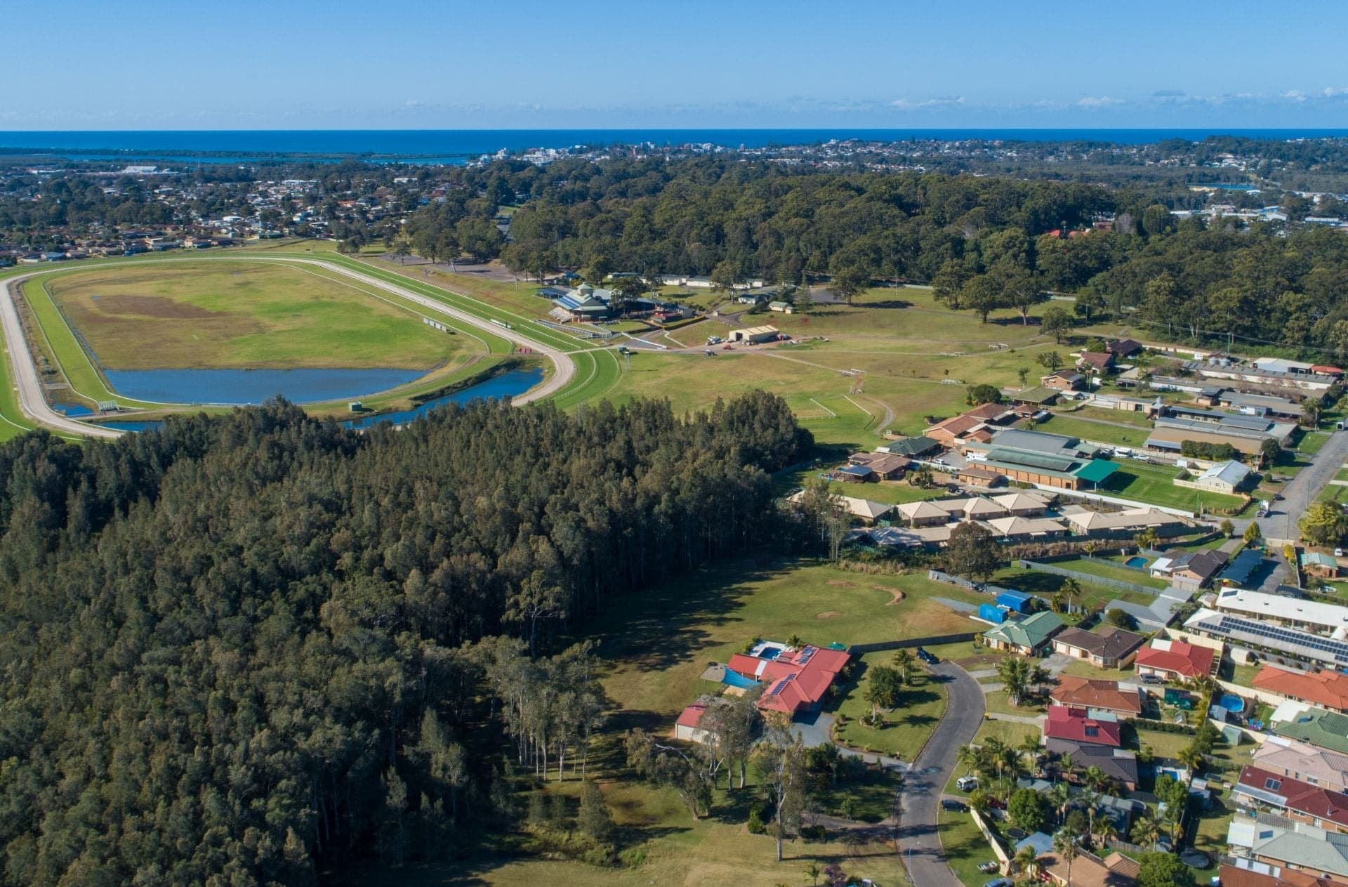 37 Lincoln Road Port Macquarie NSW, Port Macquarie - Thumbnail 3
