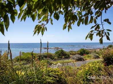 186 Main Road, Penguin, Penguin - Image 1