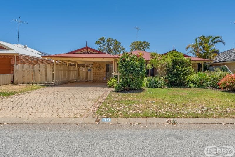 39 Willoughbridge Crescent, Erskine, Erskine - Thumbnail 2